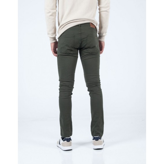 pantalón verde hombre