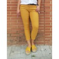 PANTALÓN MOSTAZA CON CINTURÓN