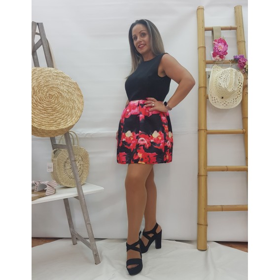 VESTIDO NEGRO Y ROJO