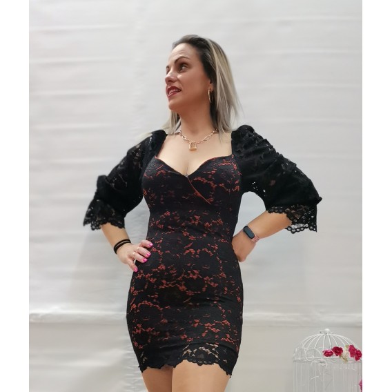 VESTIDO ENCAJE CON MANGAS