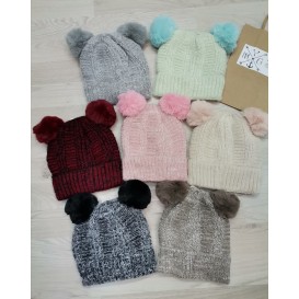 GORRO PONPONES NIÑA