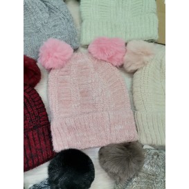 GORRO PONPONES NIÑA