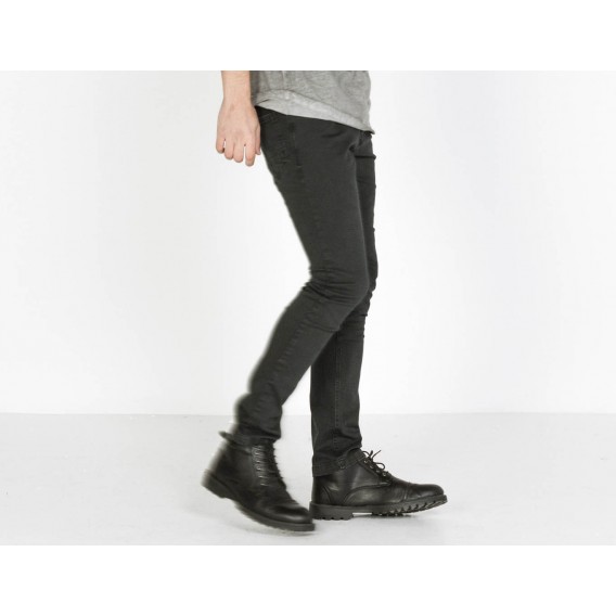 pantalon pitillo vaquero